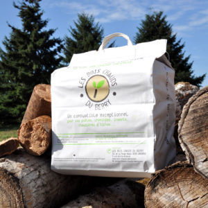 Bûches de bois densifié de jour - pack de 6 bûches